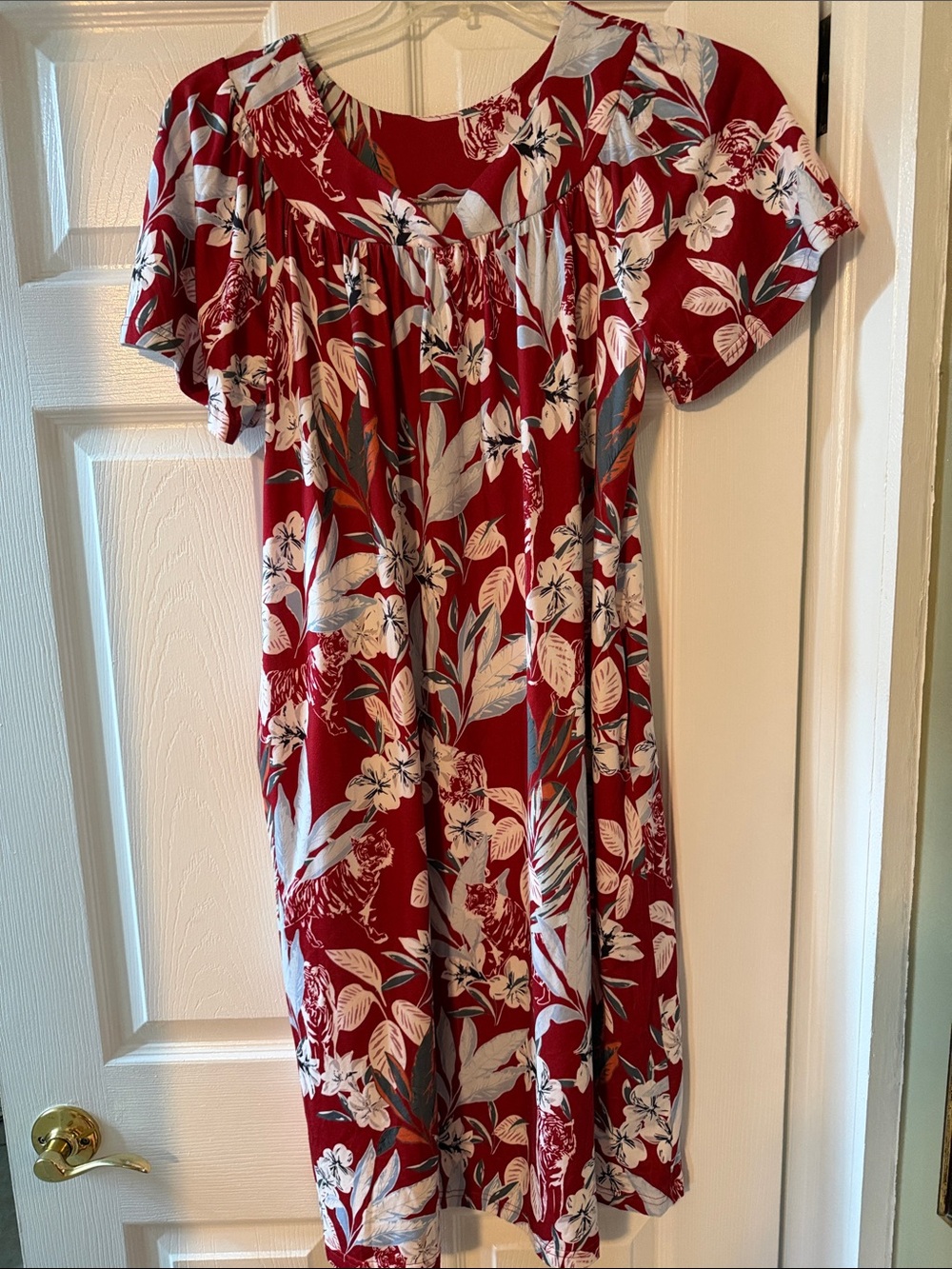 Burgundy  Floral Short-Sleeve A-Line Dress